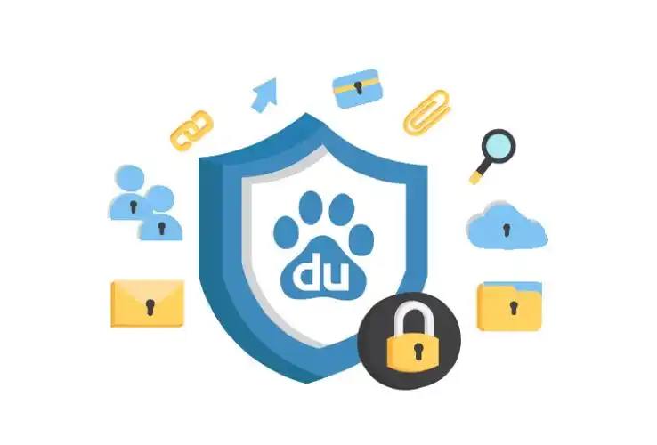 敖瑞鹏拿牙签吃饭